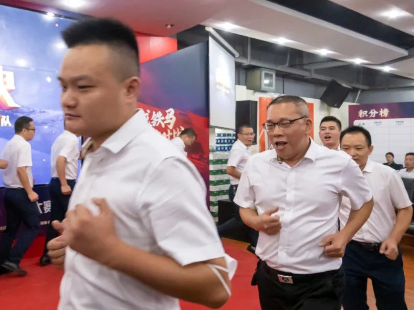 燃！“金戈铁马 英雄对战”花季传媒视频播放软件营销PK赛正式开启(图15)