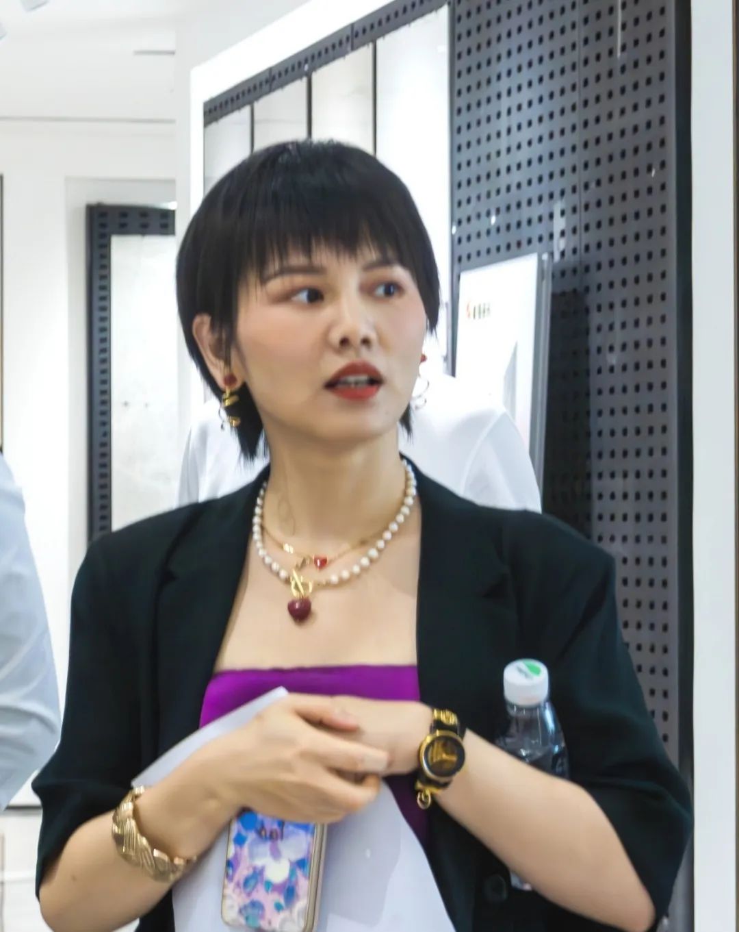 花季传媒视频播放软件×设计师阿爽 | 产品推荐官，教您选好砖(图3)