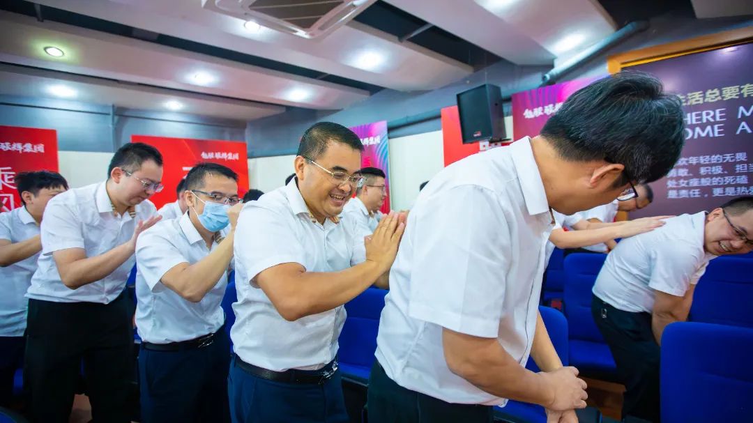 这一次，花季传媒视频播放软件玩大的 | 花季传媒视频播放软件金九银十无界增长营销大会复盘会议顺利举办(图14)